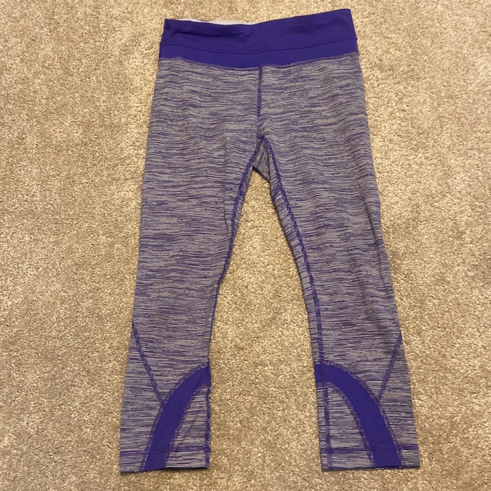 Lululemon crops